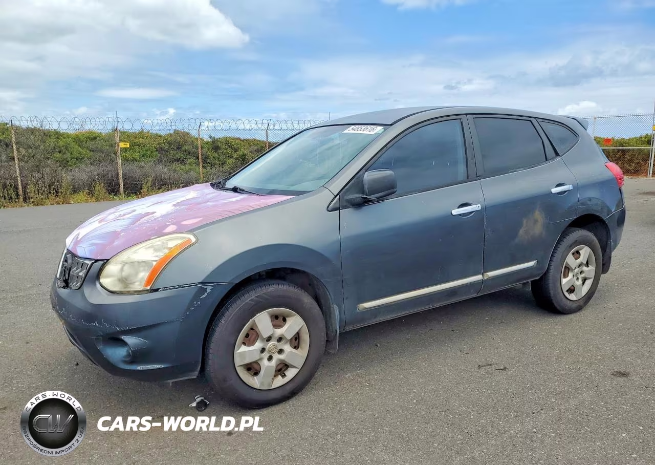 2013 Nissan Rogue S – zdjęcie 1 z 13