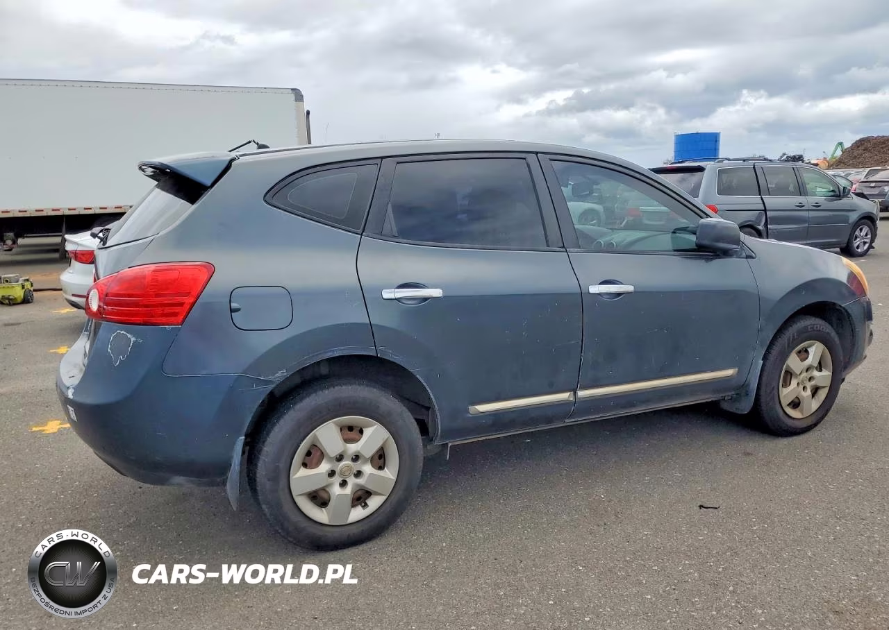 2013 Nissan Rogue S VIN:JN8AS5MT2DW035890 - 3