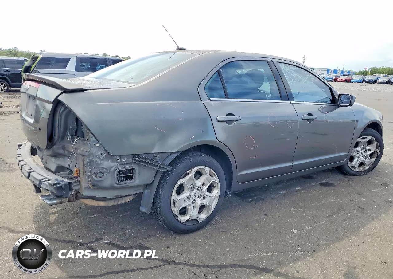 2011 Ford Fusion Se VIN:3FAHP0HA2BR342425 - 3