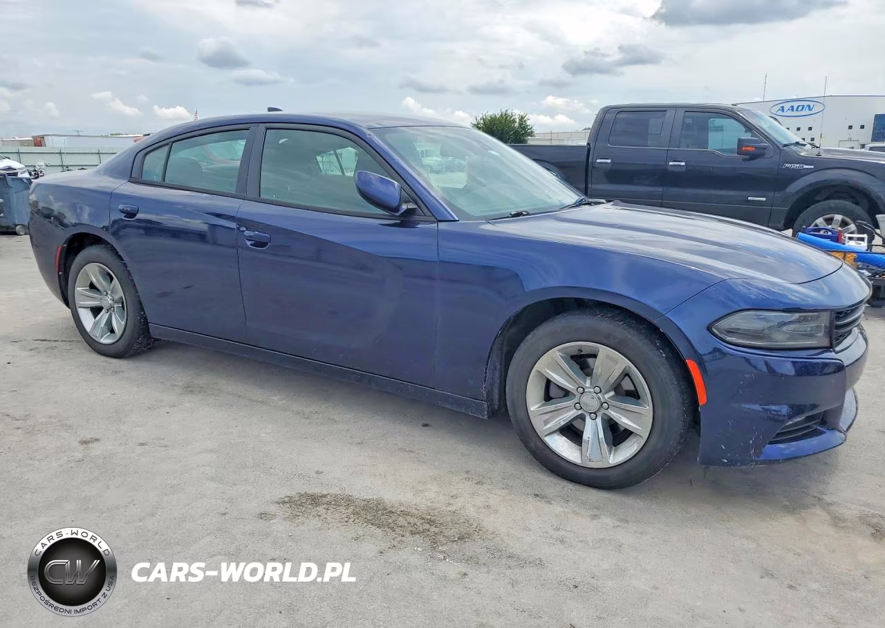 2015 Dodge Charger Sxt VIN:2C3CDXHG5FH870153 - 4