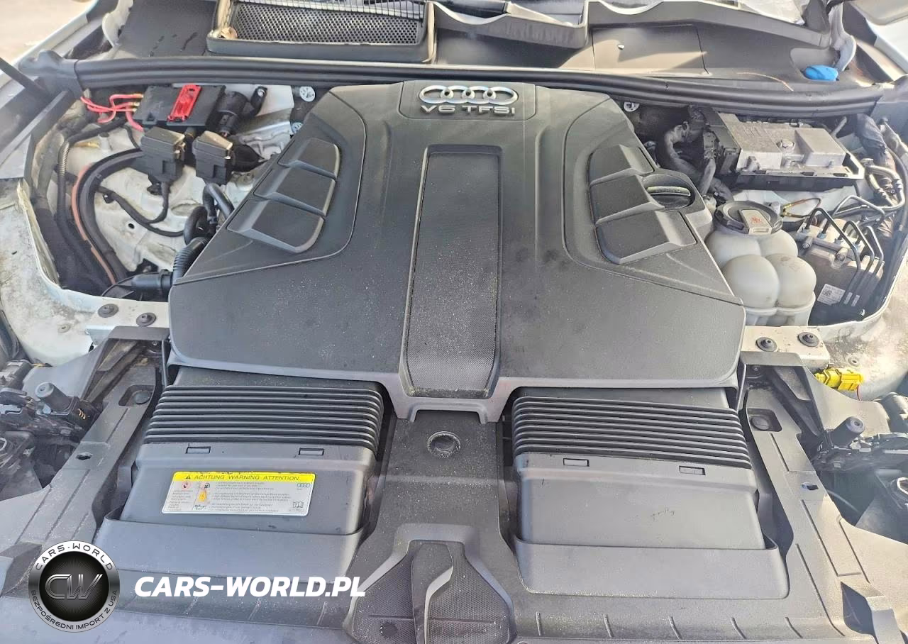 2017 Audi Q7 VIN:WA1LAAF78HD044461 - 11