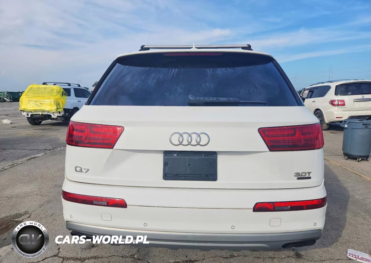 2017 Audi Q7 VIN:WA1LAAF78HD044461 - 6