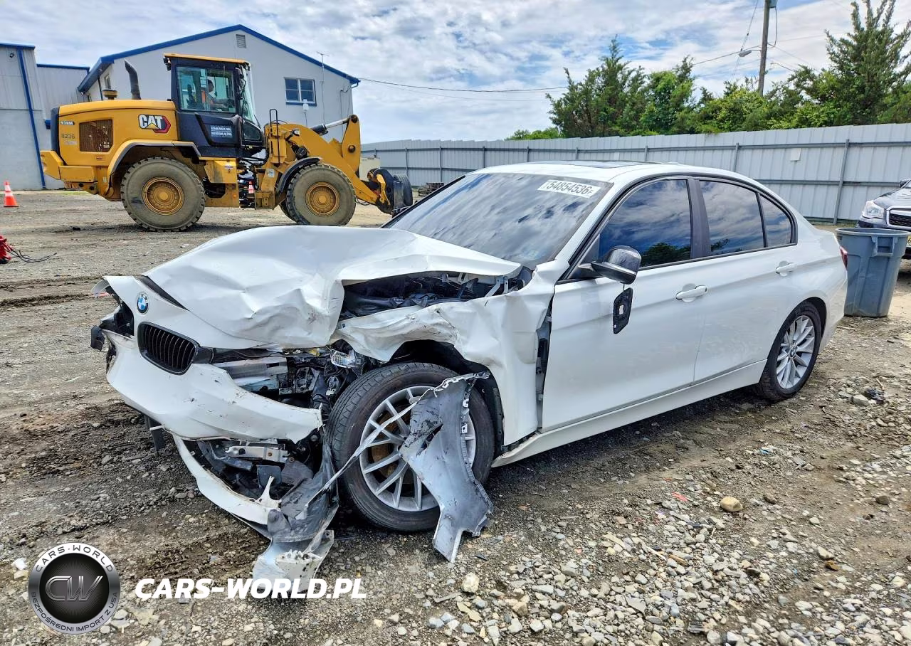2015 BMW 328 I – zdjęcie 1 z 12