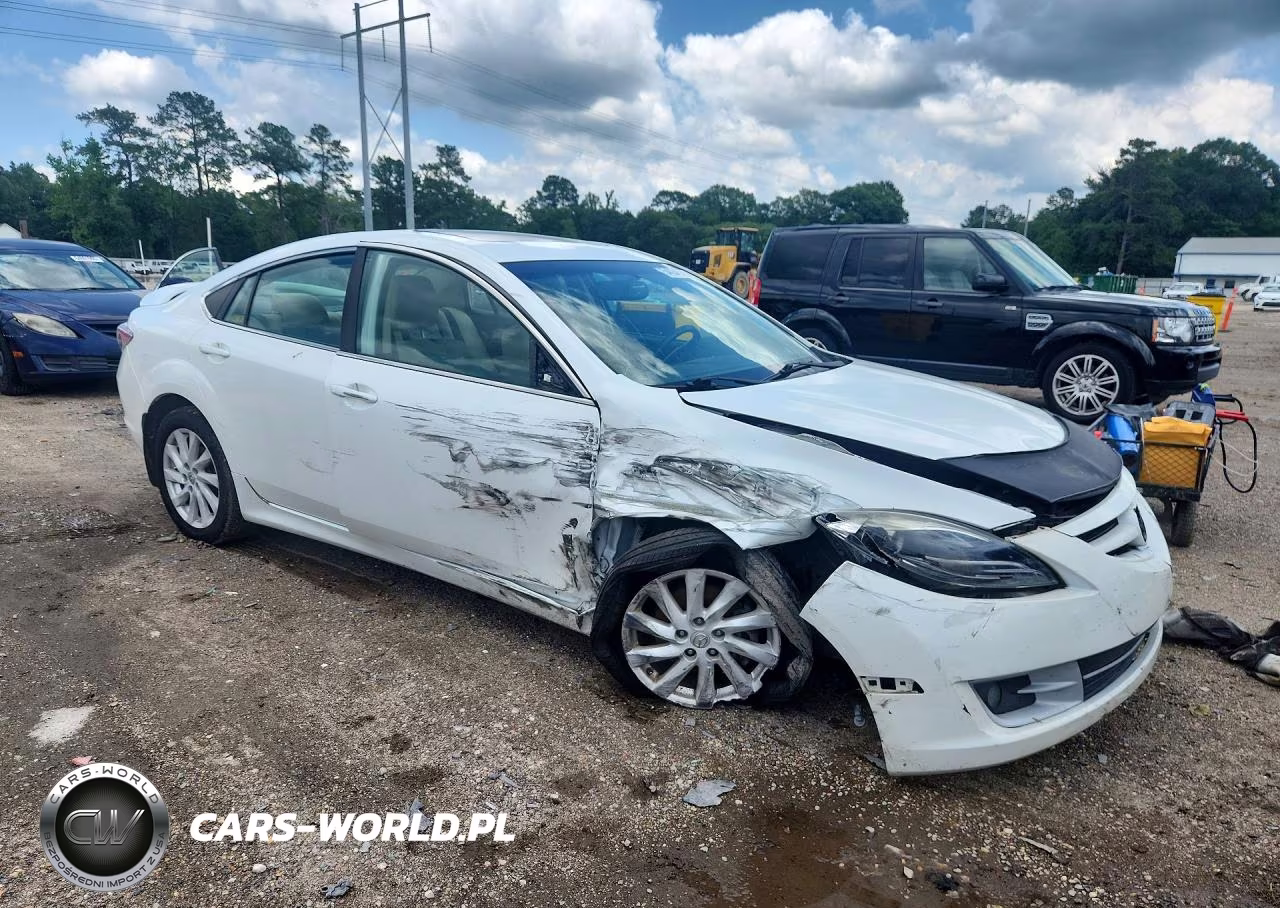 2011 Mazda 6 I VIN:1YVHZ8CH6B5M22864 - 4
