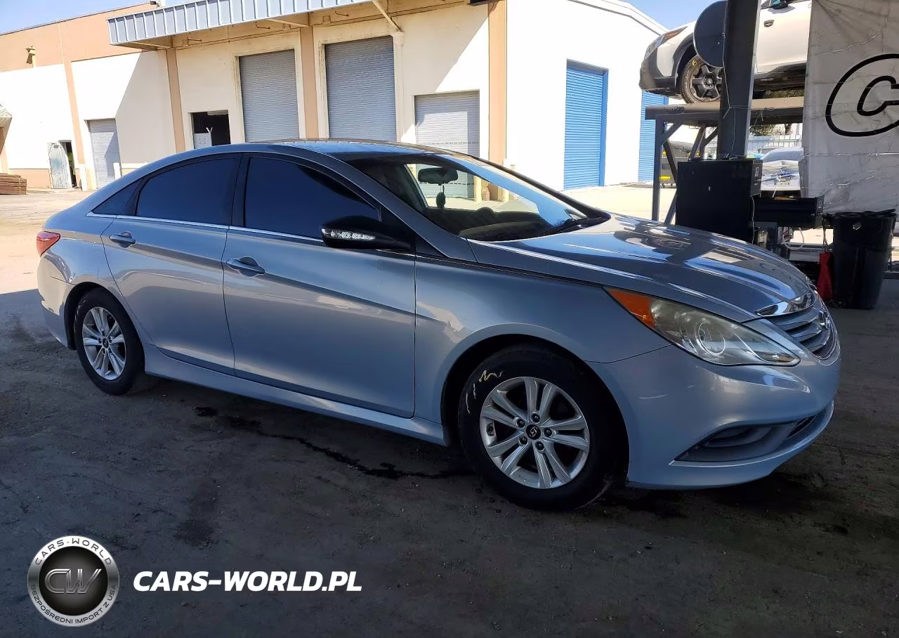 2014 Hyundai Sonata Gls VIN:5NPEB4AC1EH906961 - 4