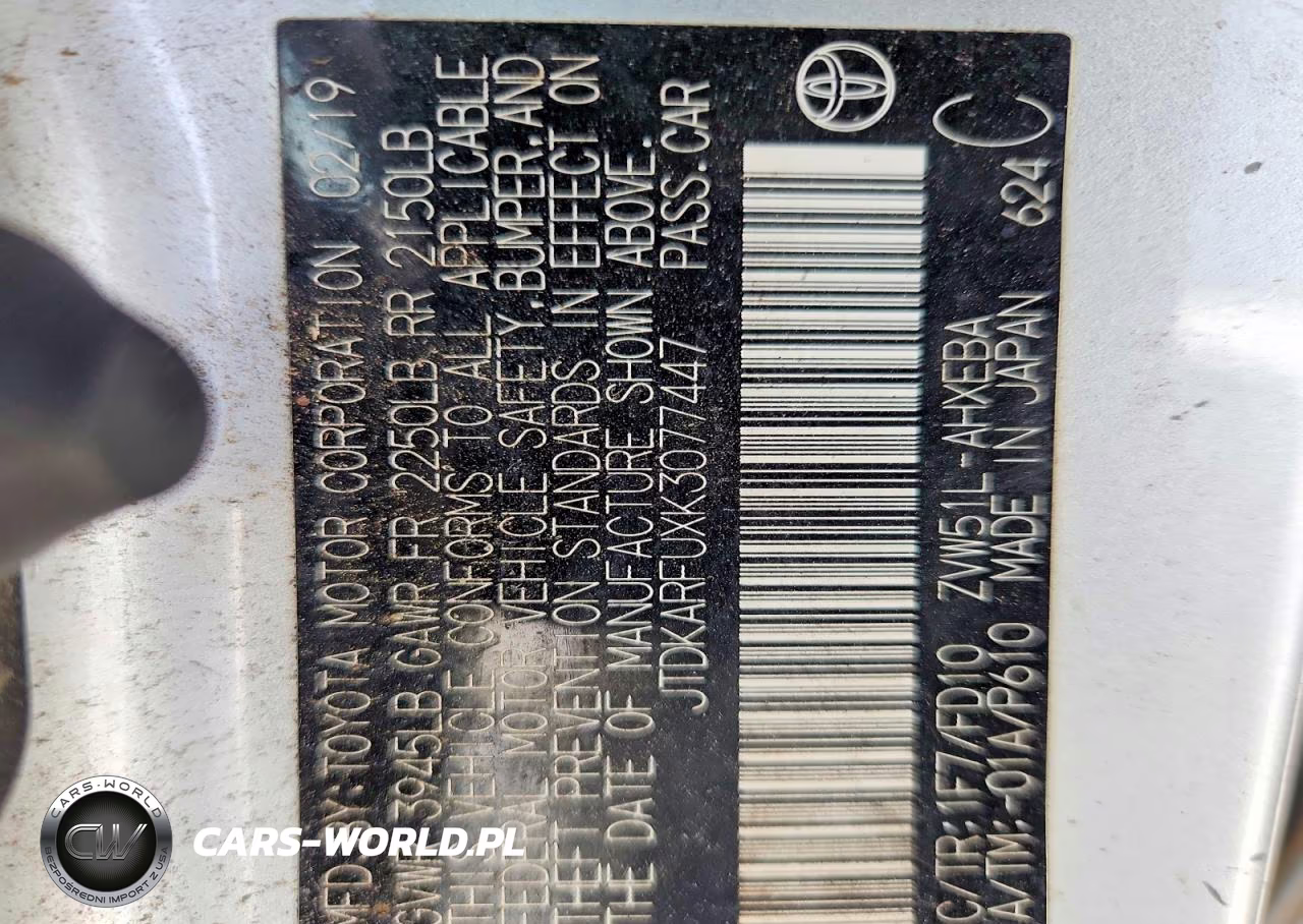 2019 Toyota Prius Le VIN:JTDKARFUXK3077447 - 12