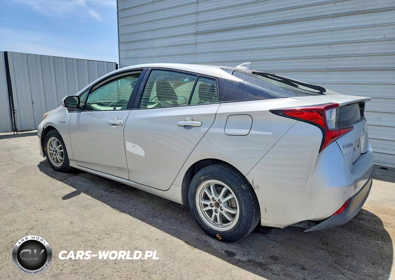 2019 Toyota Prius Le VIN:JTDKARFUXK3077447 - 2