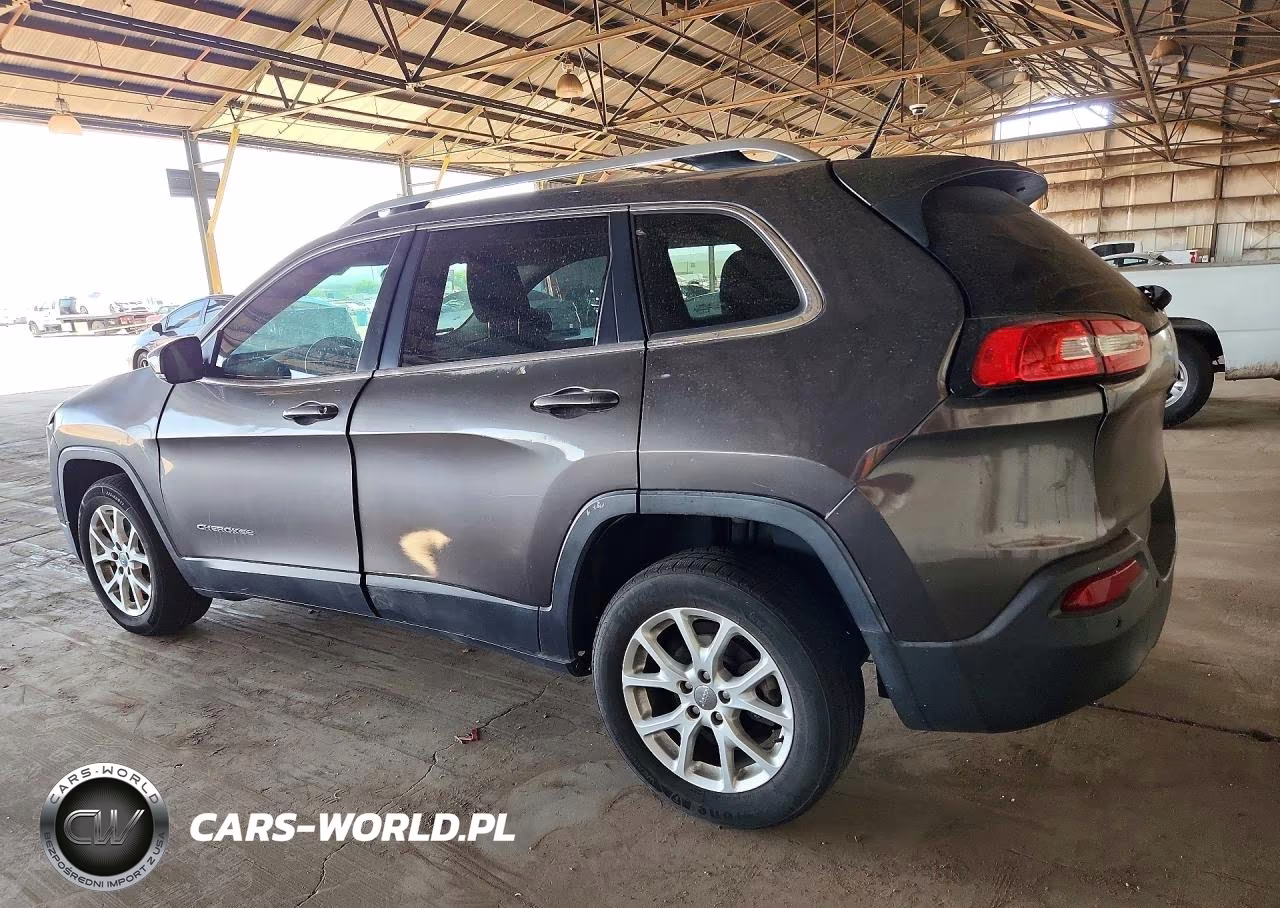 2015 Jeep Cherokee Latitude VIN:1C4PJLCB7FW560288 - 2