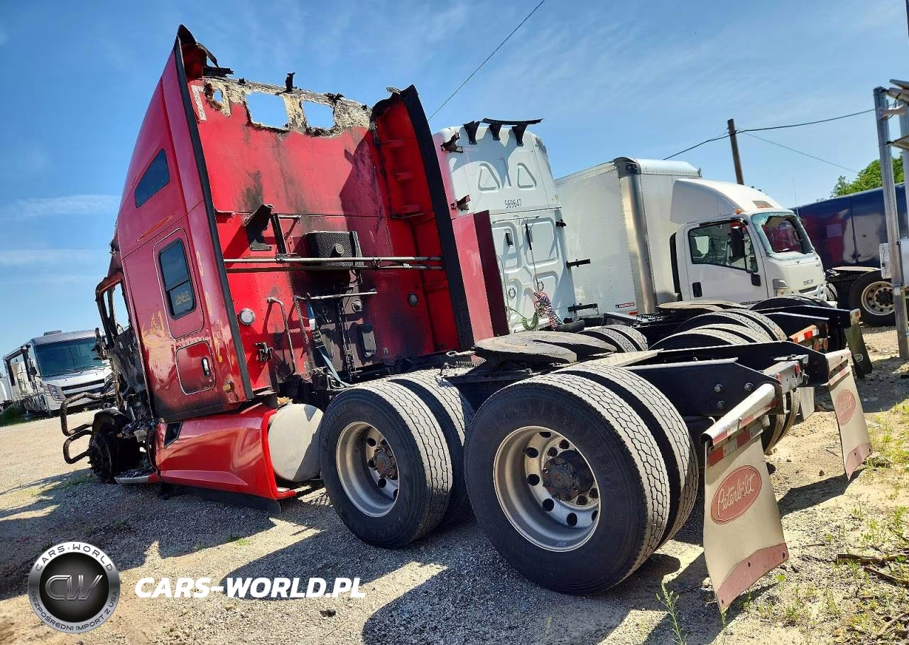 2020 Kenworth T680 Semi Truck VIN:1XKYD49X0LJ349855 - 3