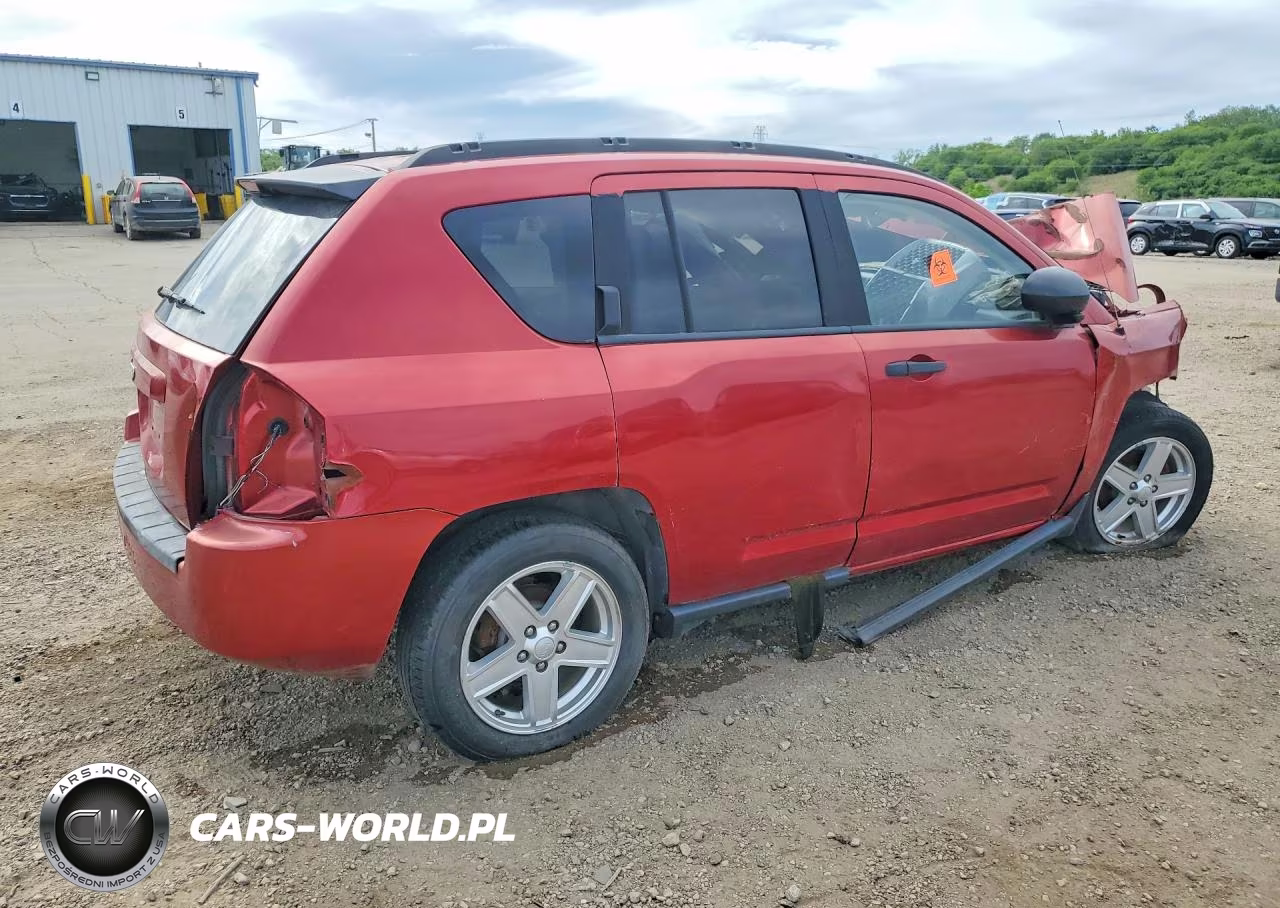 2007 Jeep Compass VIN:1J8FF47W67D207207 - 3