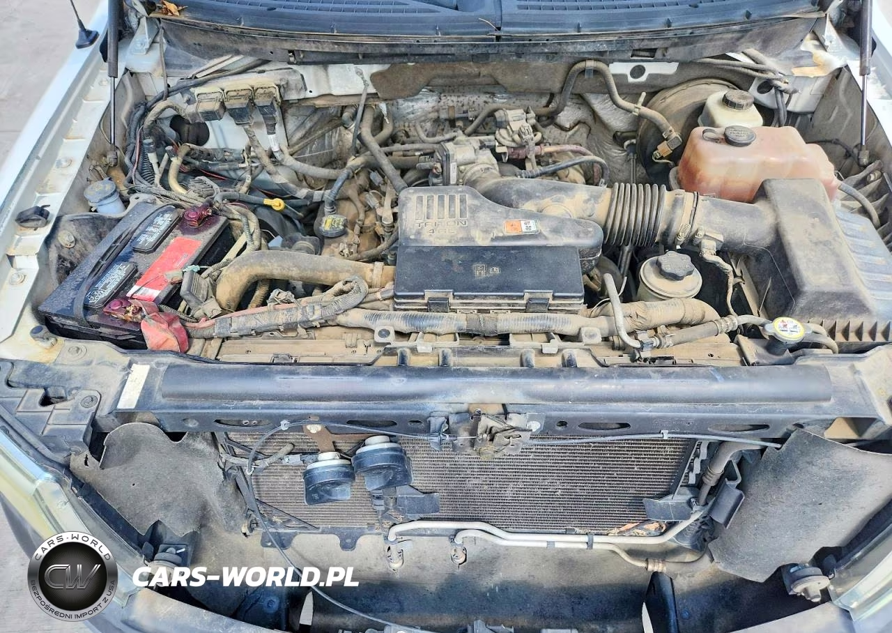 2010 Ford F150 VIN:1FTMF1CW6AKB11079 - 12