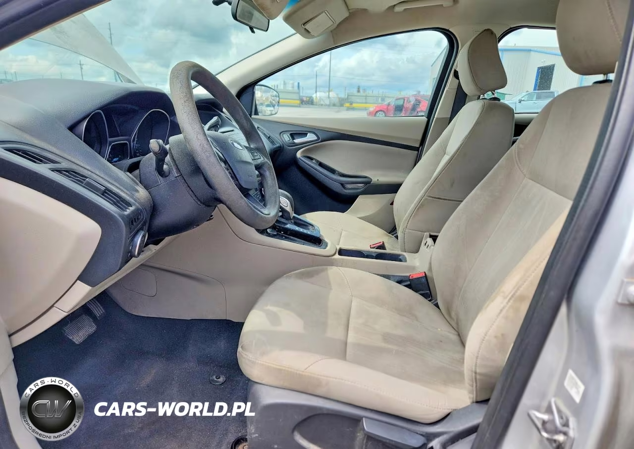 2017 Ford Focus Se VIN:1FADP3FE2HL204784 - 7