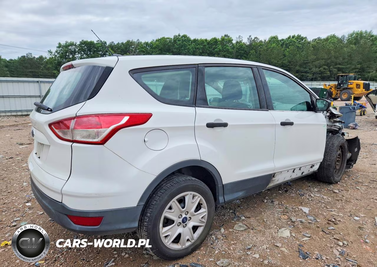 2015 Ford Escape S VIN:1FMCU0F79FUC58536 - 3