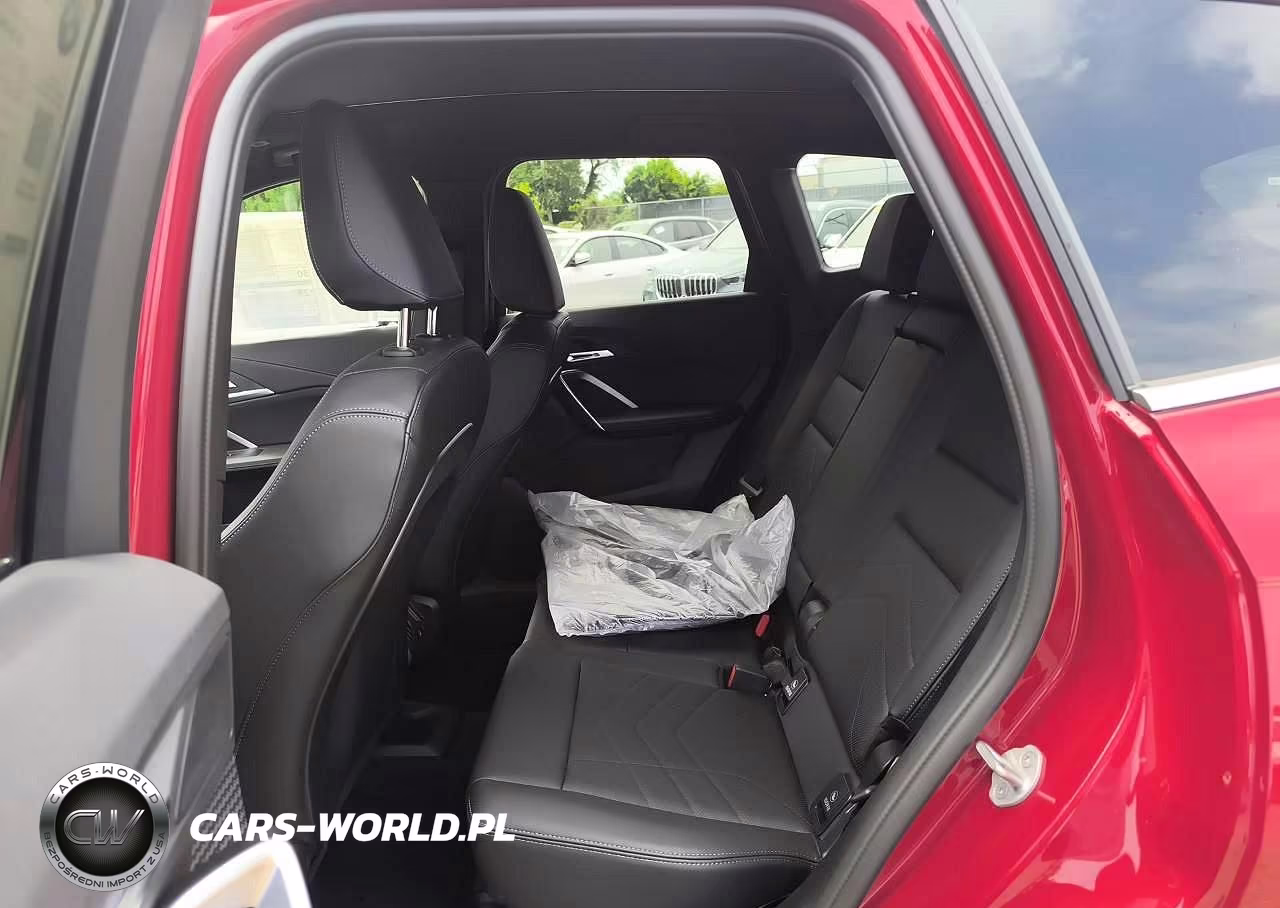 2026 BMW X1 xDrive28I VIN:WBX73EF05T5425329 - 12