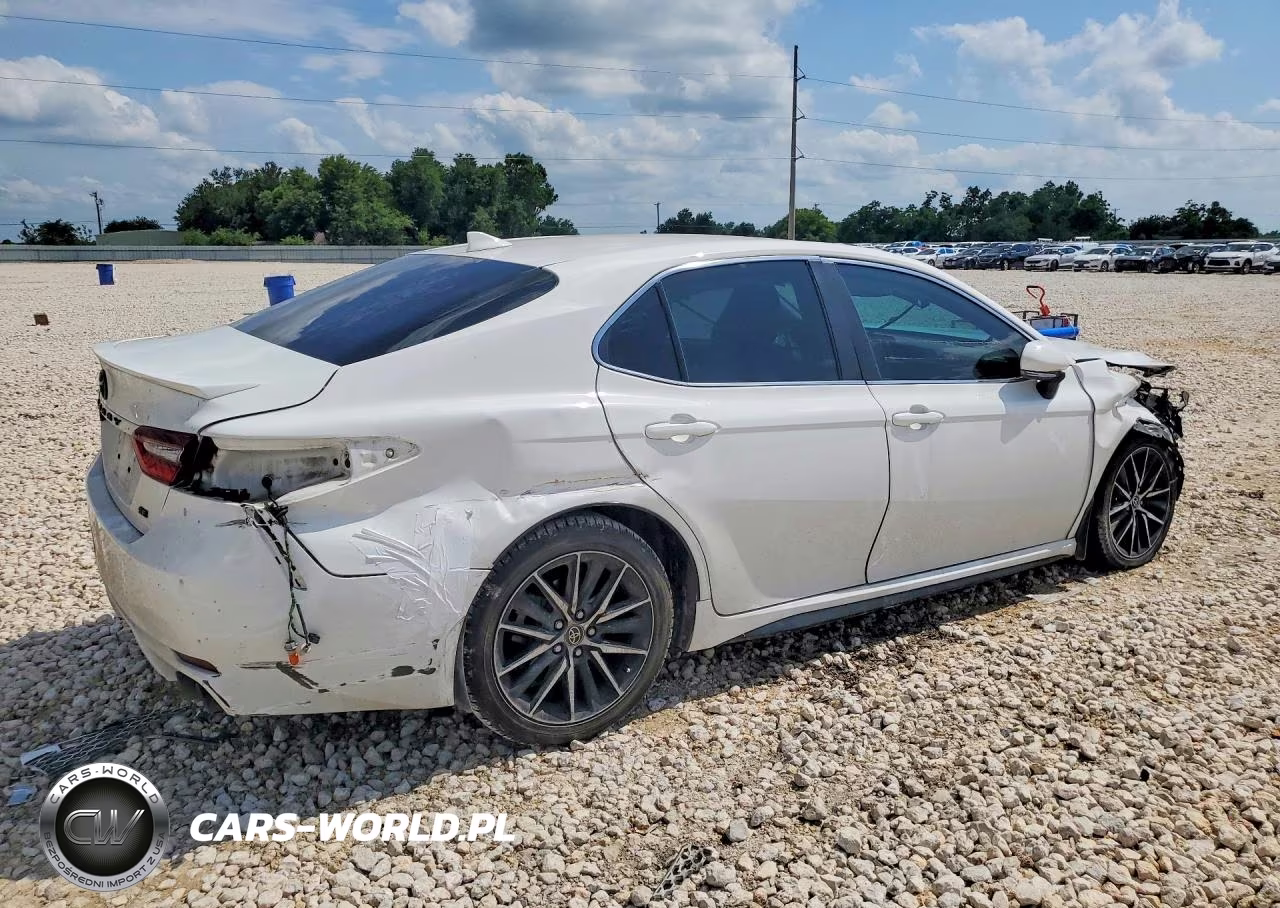 2021 Toyota Camry Se VIN:4T1T11AK2MU541903 - 3