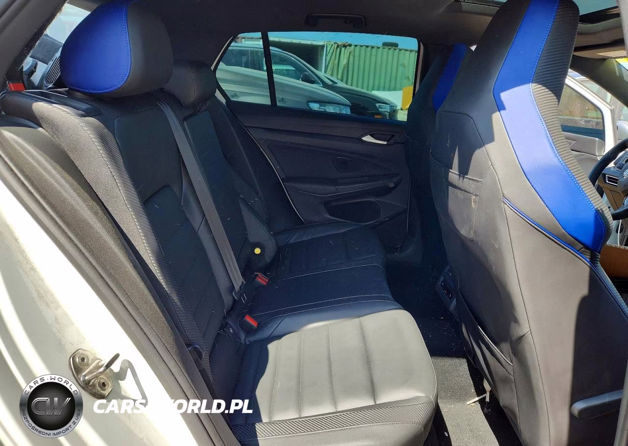 2022 Volkswagen Golf R VIN:WVWEB7CD4NW165450 - 10