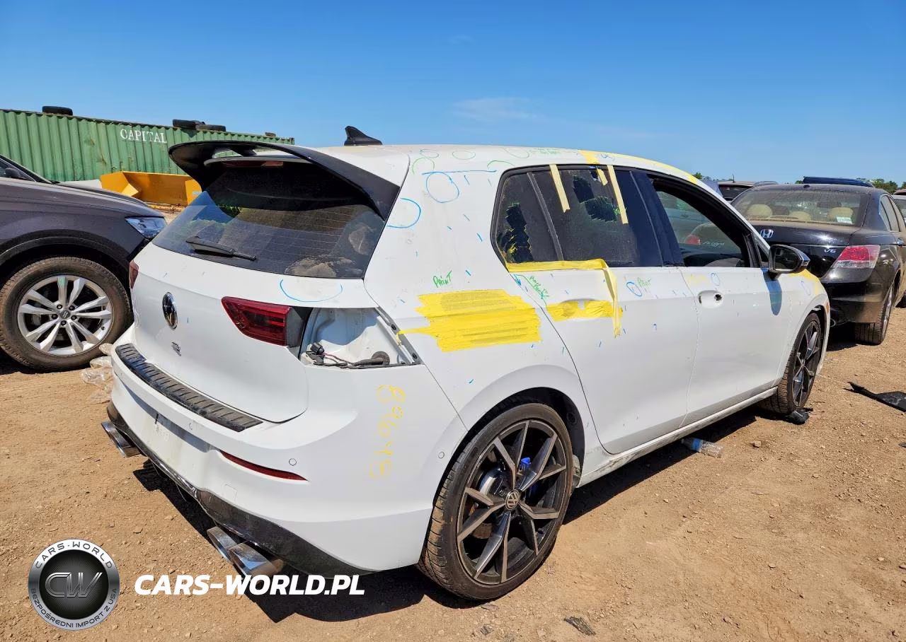 2022 Volkswagen Golf R VIN:WVWEB7CD4NW165450 - 3