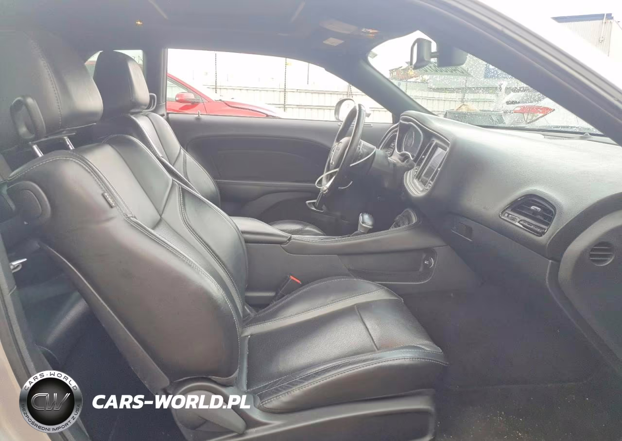 2018 Dodge Challenger Gt VIN:2C3CDZGG0JH184382 - 10
