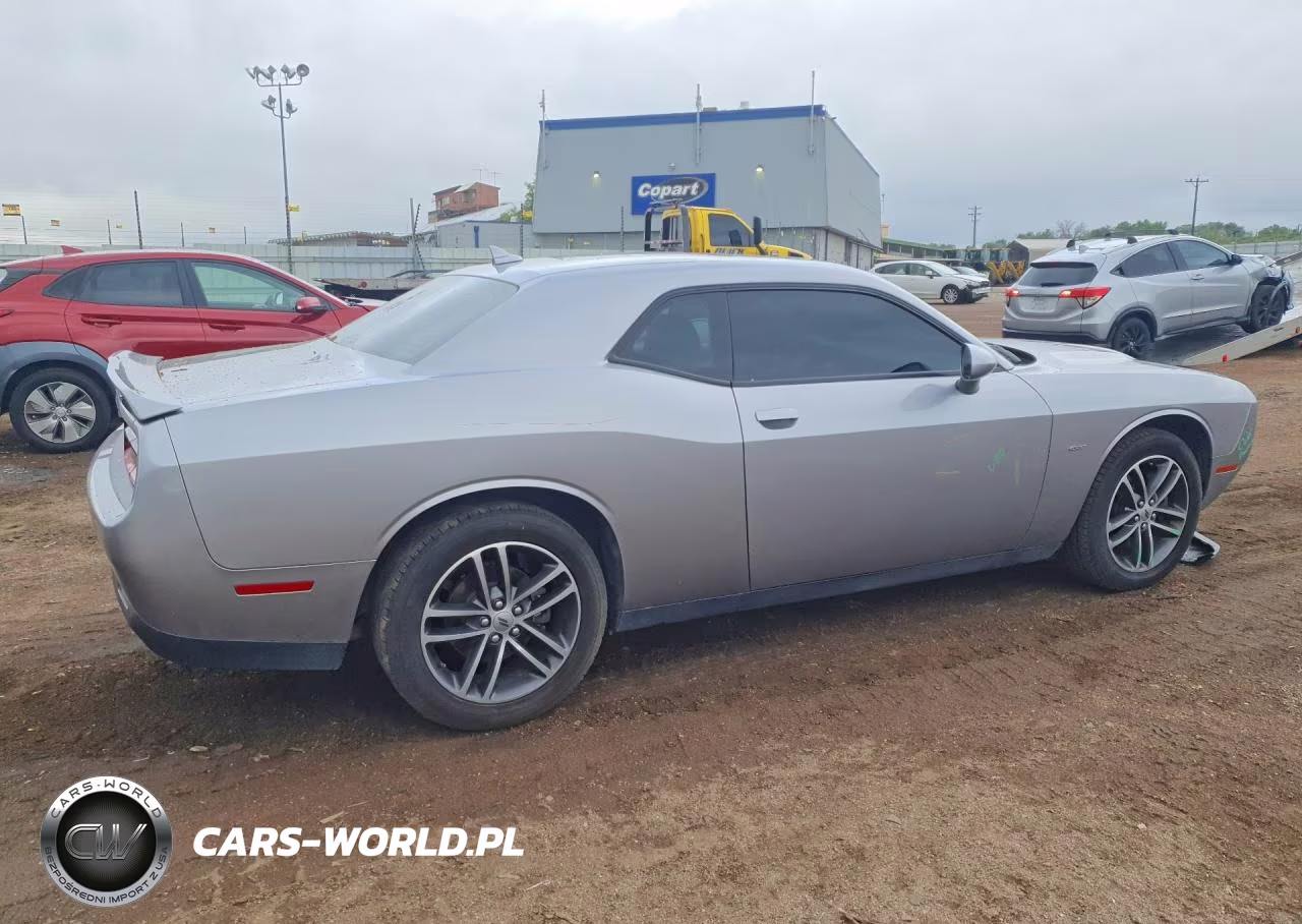 2018 Dodge Challenger Gt VIN:2C3CDZGG0JH184382 - 3