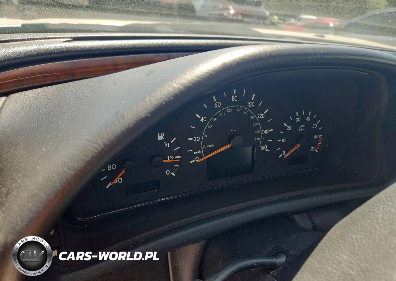 2002 Mercedes-Benz Clk 320 VIN:WDBLJ65G72F198822 - 9