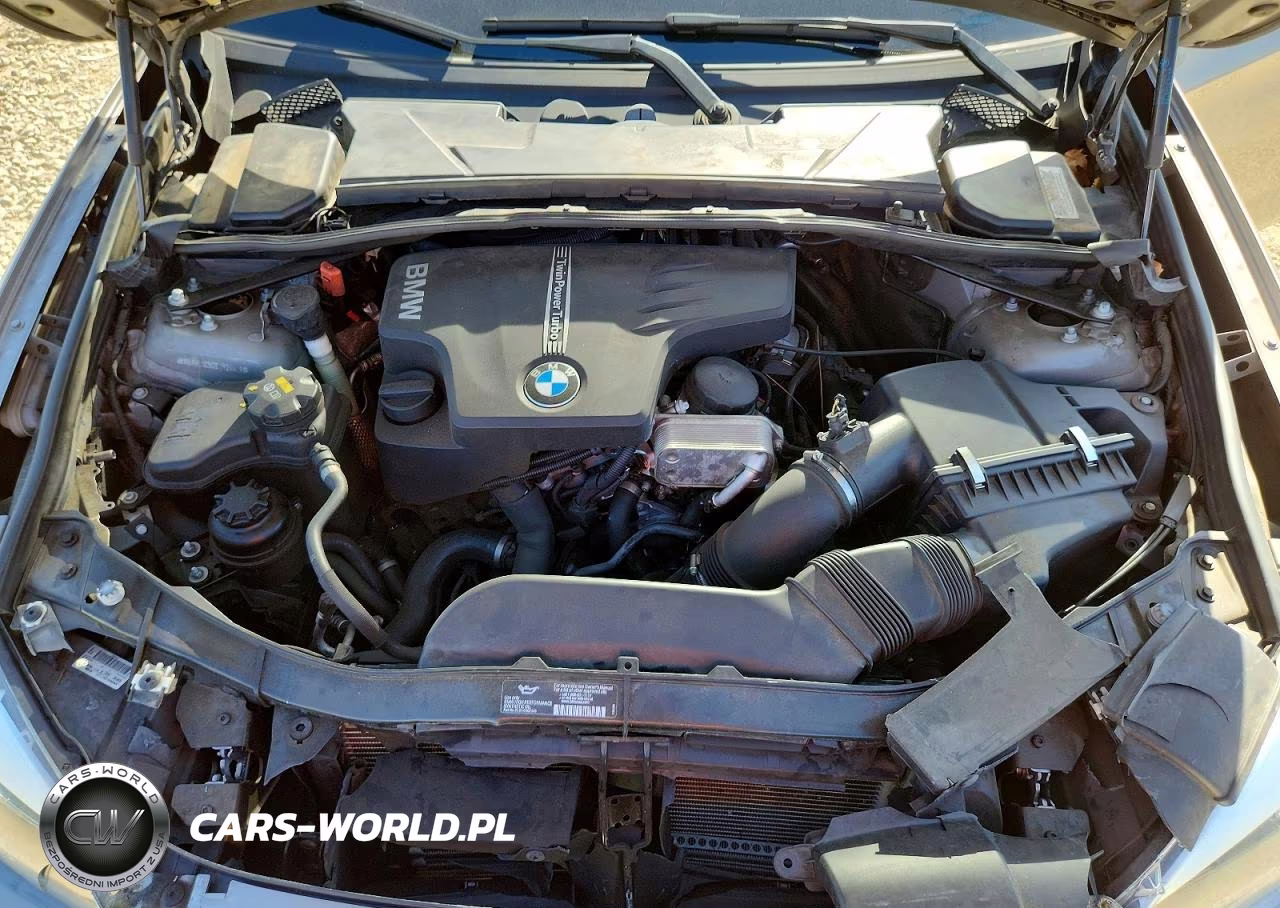 2014 BMW X1 xDrive28I VIN:WBAVL1C50EVY24419 - 12