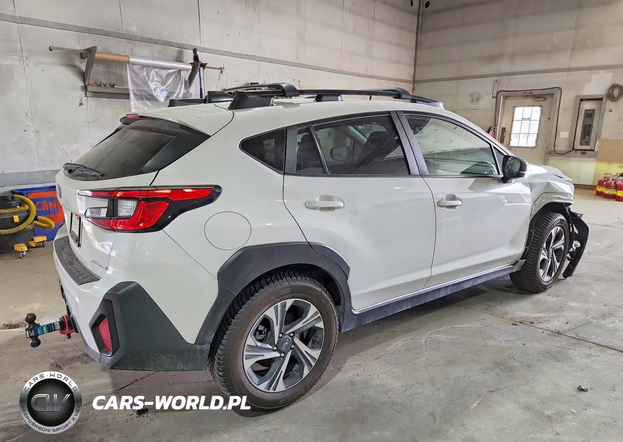 2024 Subaru Crosstrek Premium VIN:JF2GUADC3R8349005 - 3