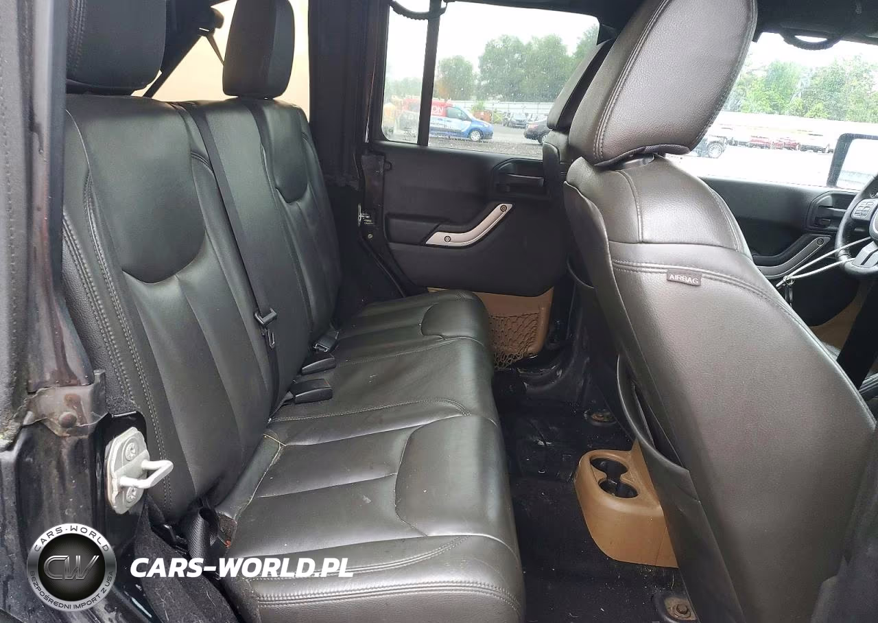 2014 Jeep Wrangler Unlimited Rubicon VIN:1C4HJWFG4EL322976 - 11