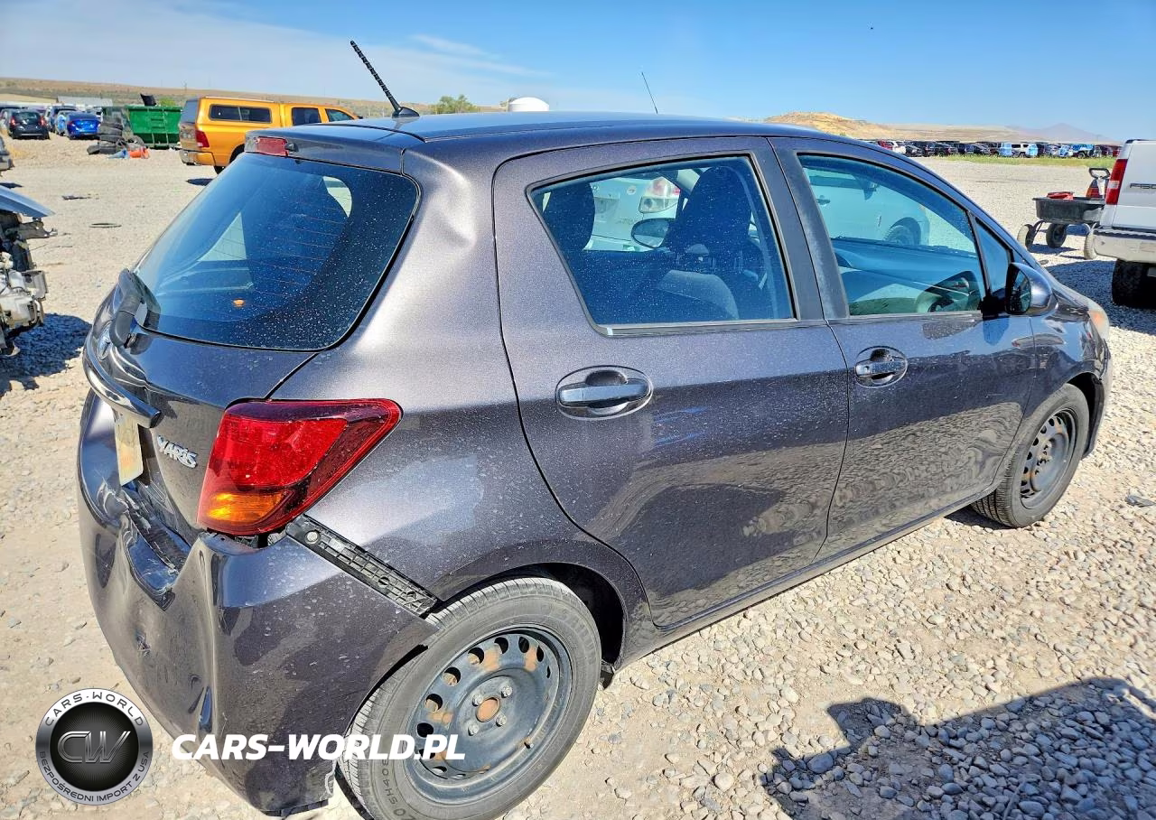 2015 Toyota Yaris 5-Door L VIN:VNKKTUD34FA044816 - 3