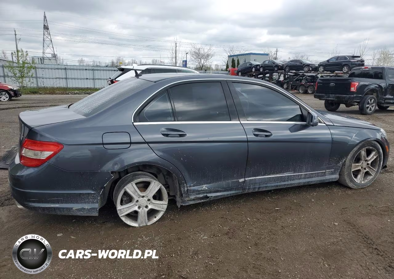 2011 Mercedes-Benz C 300 VIN:WDDGF5EB6BR181100 - 3