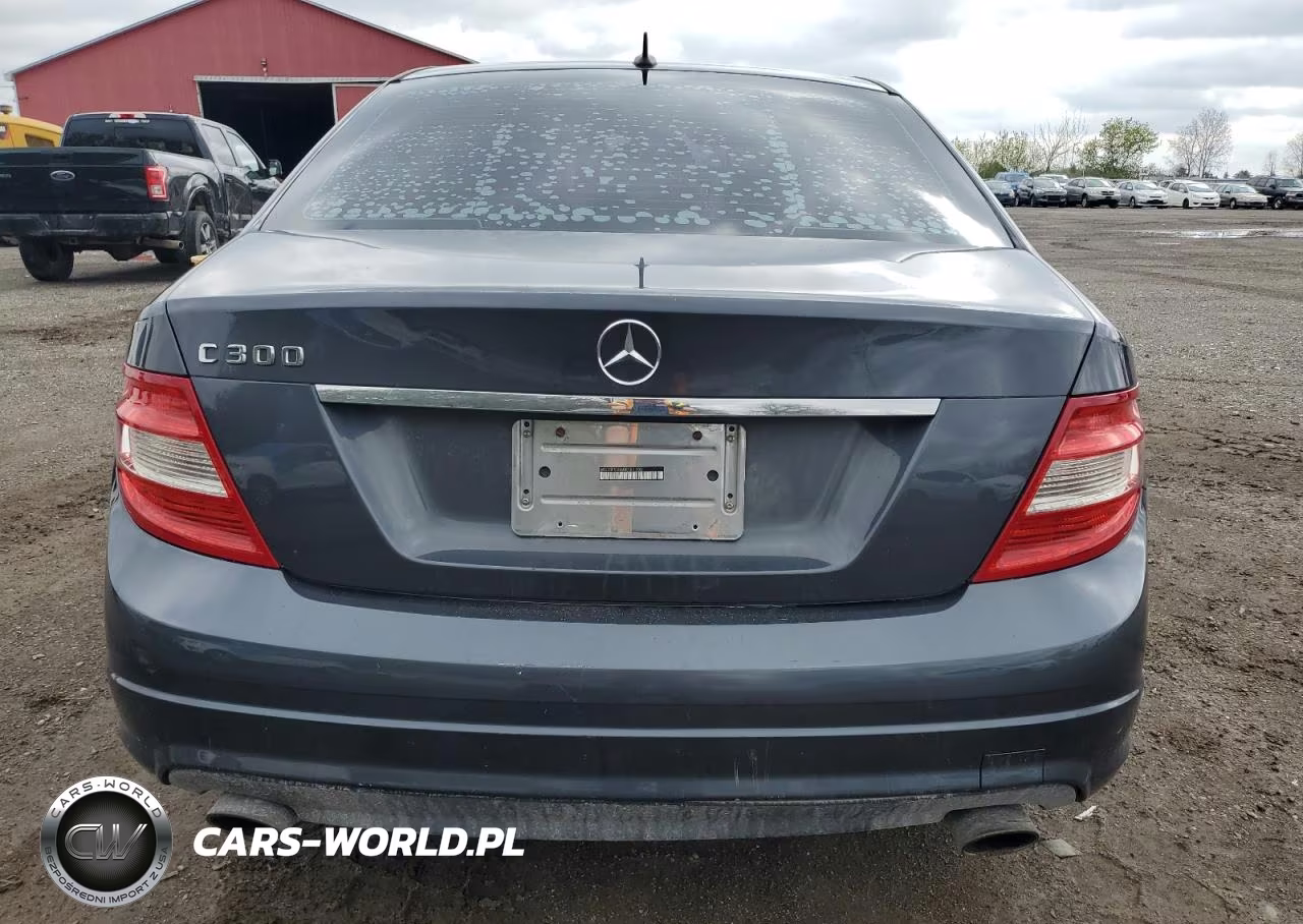 2011 Mercedes-Benz C 300 VIN:WDDGF5EB6BR181100 - 6
