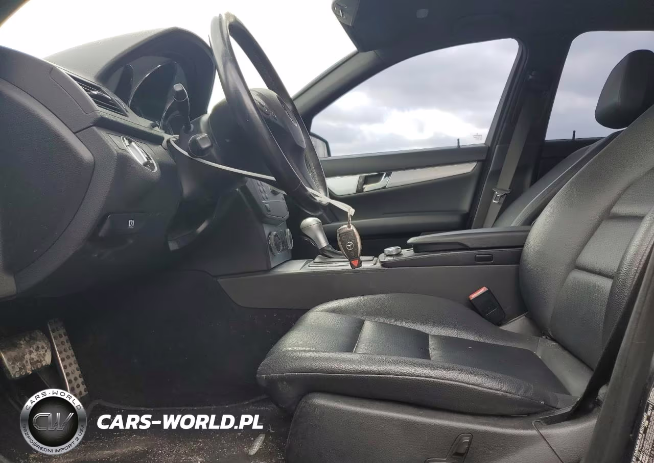2011 Mercedes-Benz C 300 VIN:WDDGF5EB6BR181100 - 7