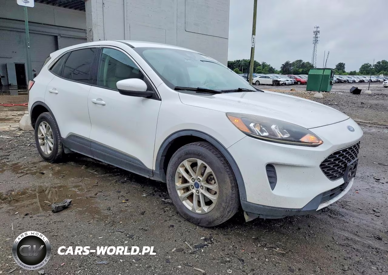2020 Ford Escape Se VIN:1FMCU9G61LUB28904 - 4
