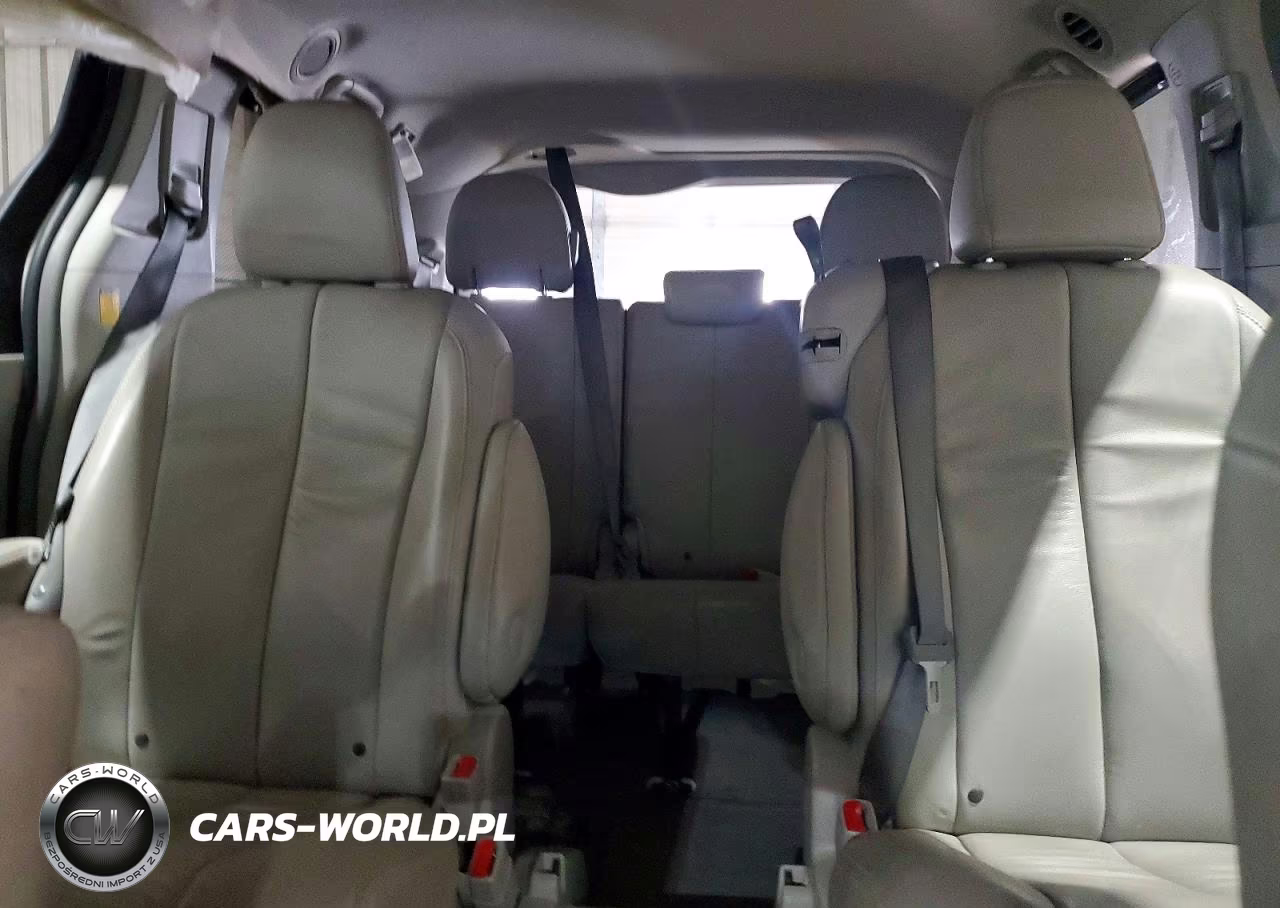 2013 Toyota Sienna Xle 8-Passenger VIN:5TDYK3DC7DS292705 - 10