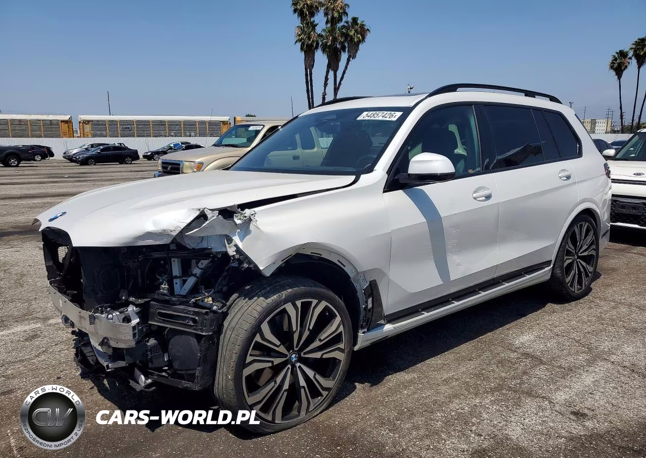 2025 BMW X7 xDrive40I – zdjęcie 1 z 14