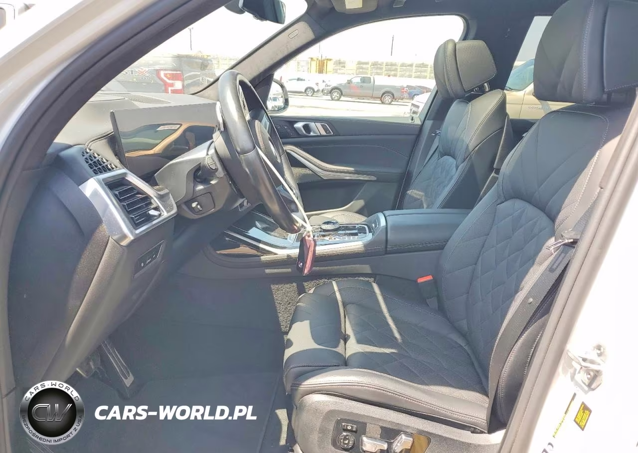 2025 BMW X7 xDrive40I VIN:5UX23EM01S9Z34687 - 7