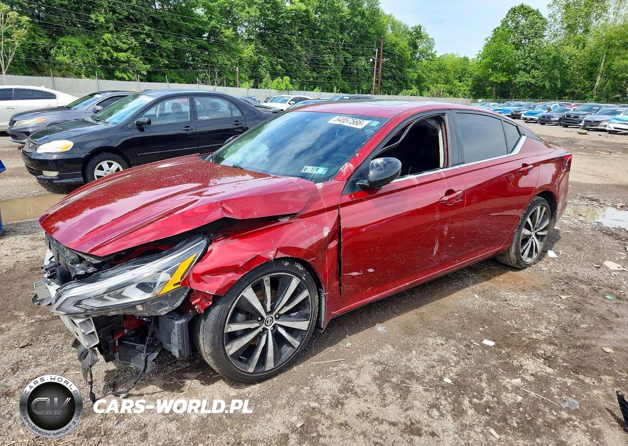 2021 Nissan Altima Sr – zdjęcie 1 z 13