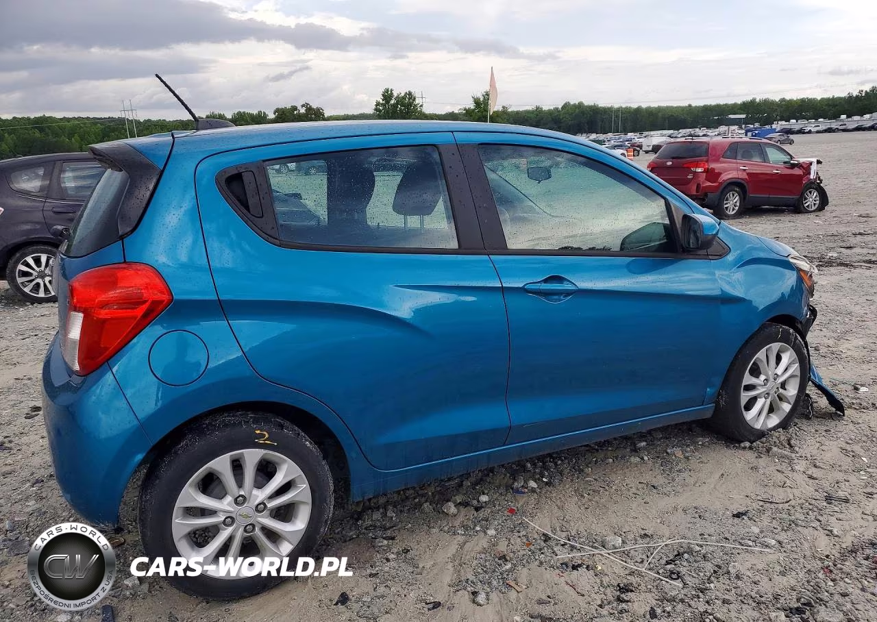 2019 Chevrolet Spark 1Lt VIN:KL8CD6SA6KC725400 - 3