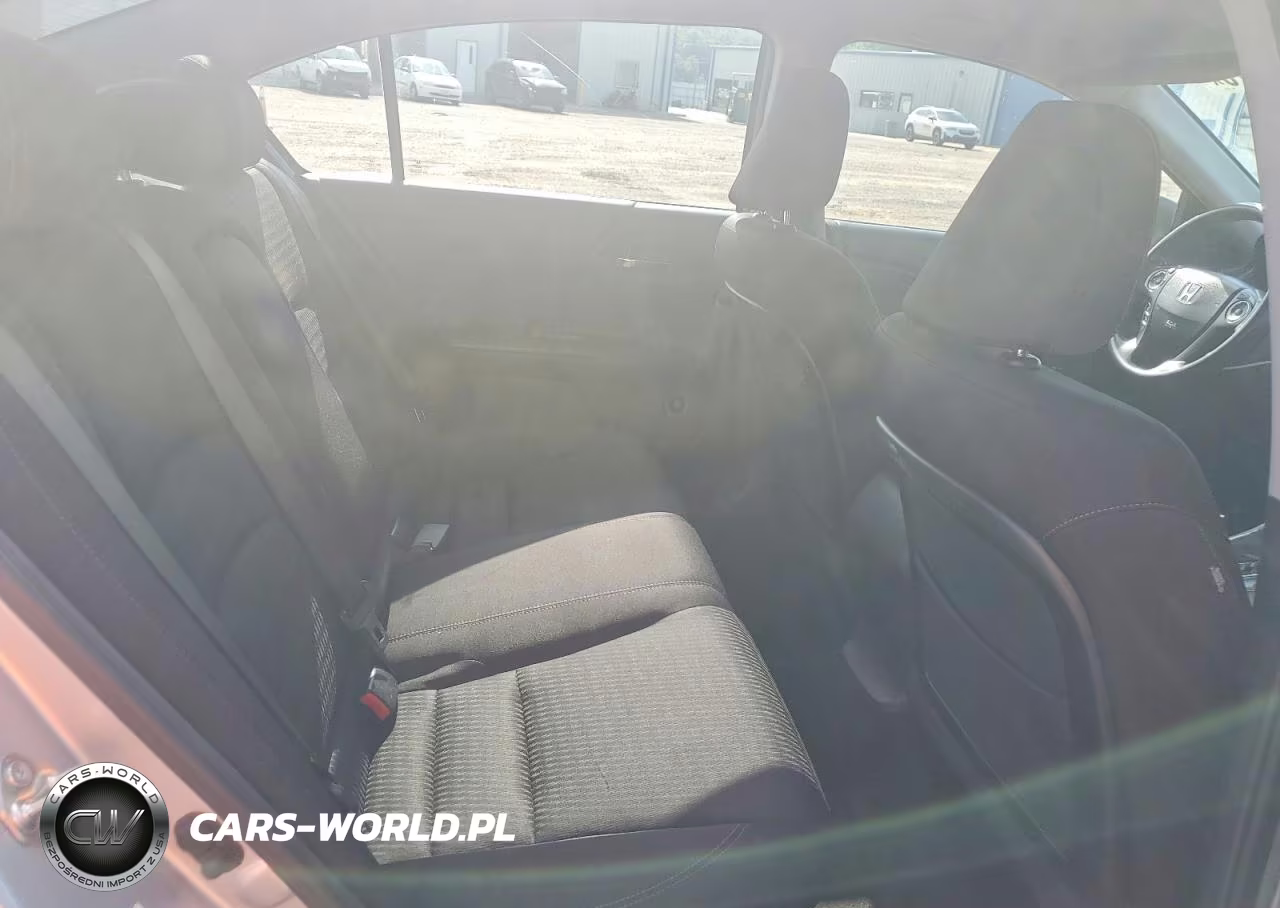 2014 Honda Accord Sport VIN:1HGCR2F52EA251879 - 10