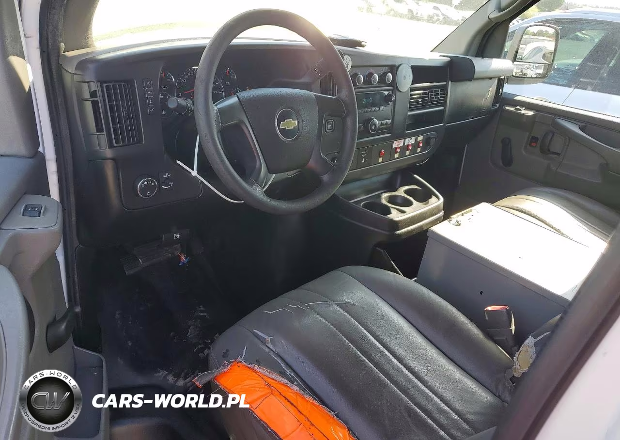 2013 Chevrolet Express Utility - Service Van VIN:1GCWGFCA3D1191572 - 8