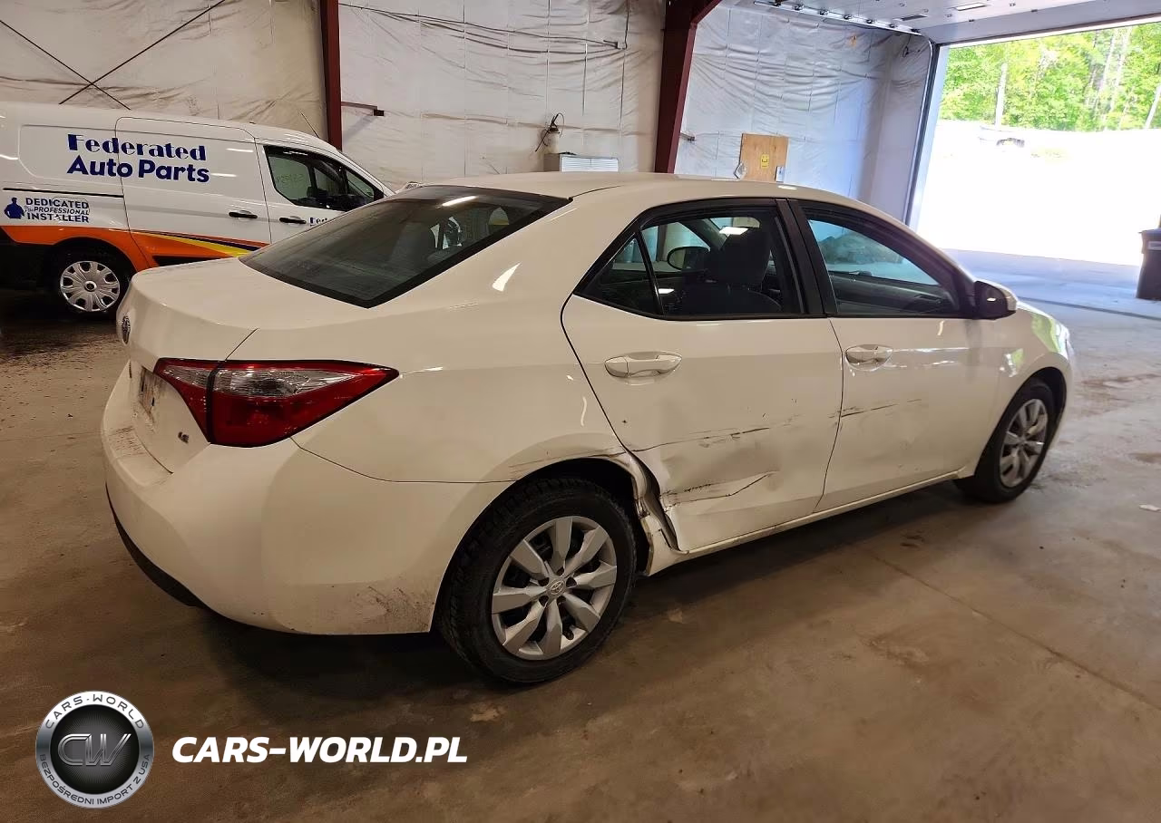 2016 Toyota Corolla Le VIN:2T1BURHE1GC694988 - 3