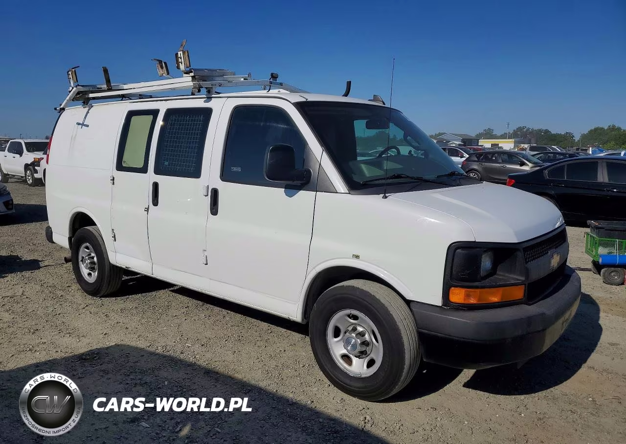 2016 Chevrolet Express G2500 VIN:1GCWGAFF9G1236111 - 4