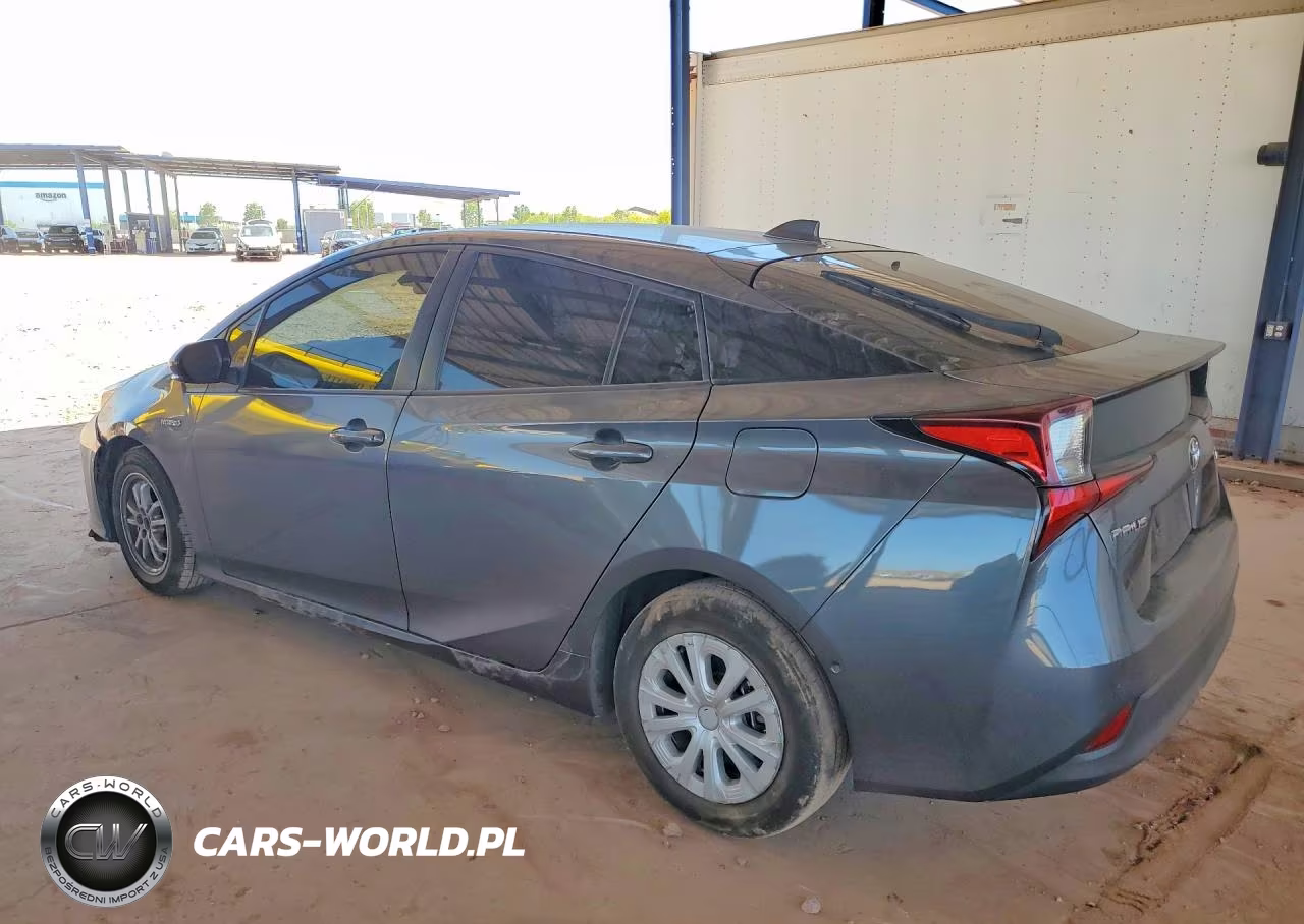 2021 Toyota Prius Le VIN:JTDKAMFU5M3143893 - 2