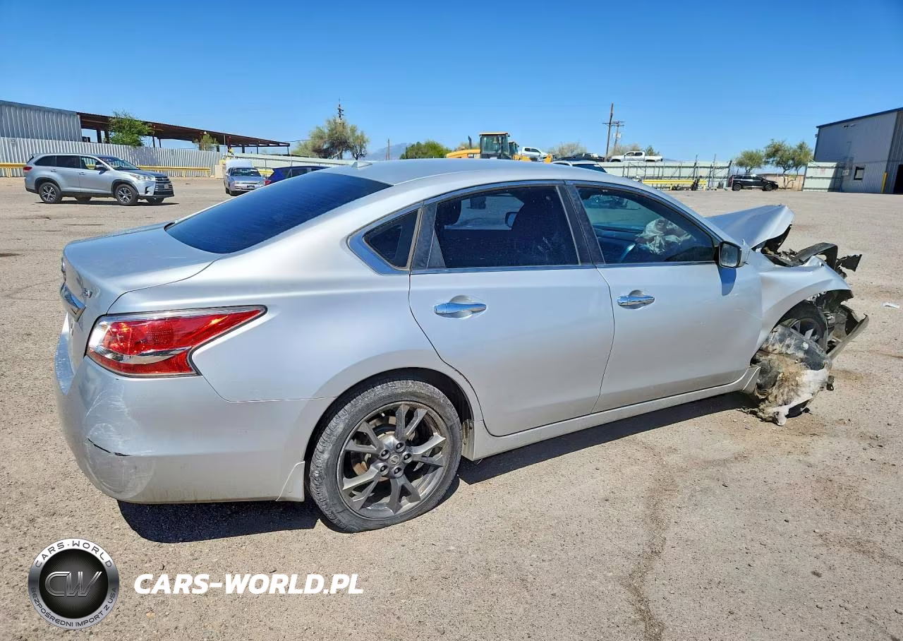 2015 Nissan Altima 2.5 Sv VIN:1N4AL3AP9FC105917 - 3