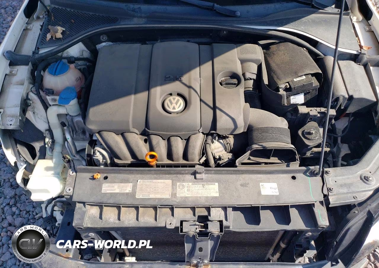 2012 Volkswagen Passat Se VIN:1VWBP7A37CC079687 - 11