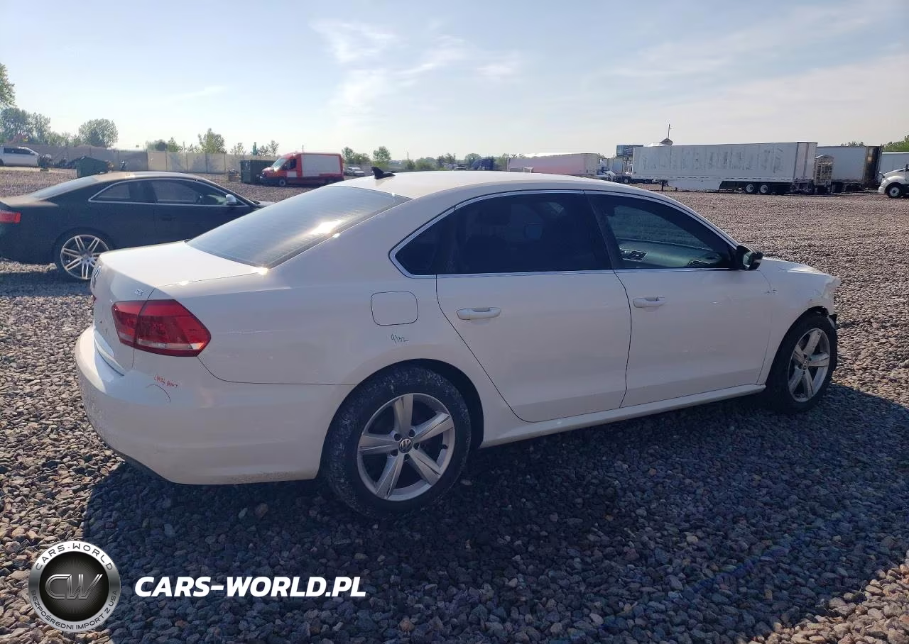 2012 Volkswagen Passat Se VIN:1VWBP7A37CC079687 - 3