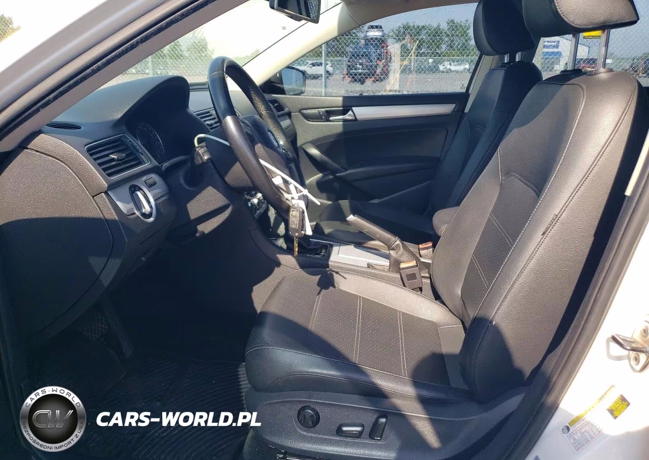 2012 Volkswagen Passat Se VIN:1VWBP7A37CC079687 - 7