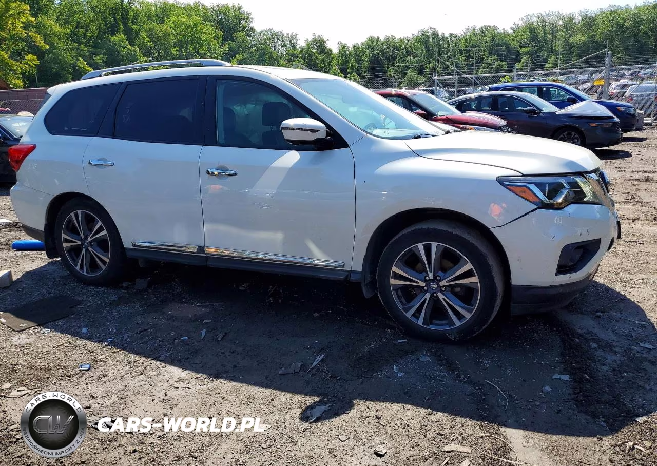 2018 Nissan Pathfinder S VIN:5N1DR2MMXJC639806 - 4