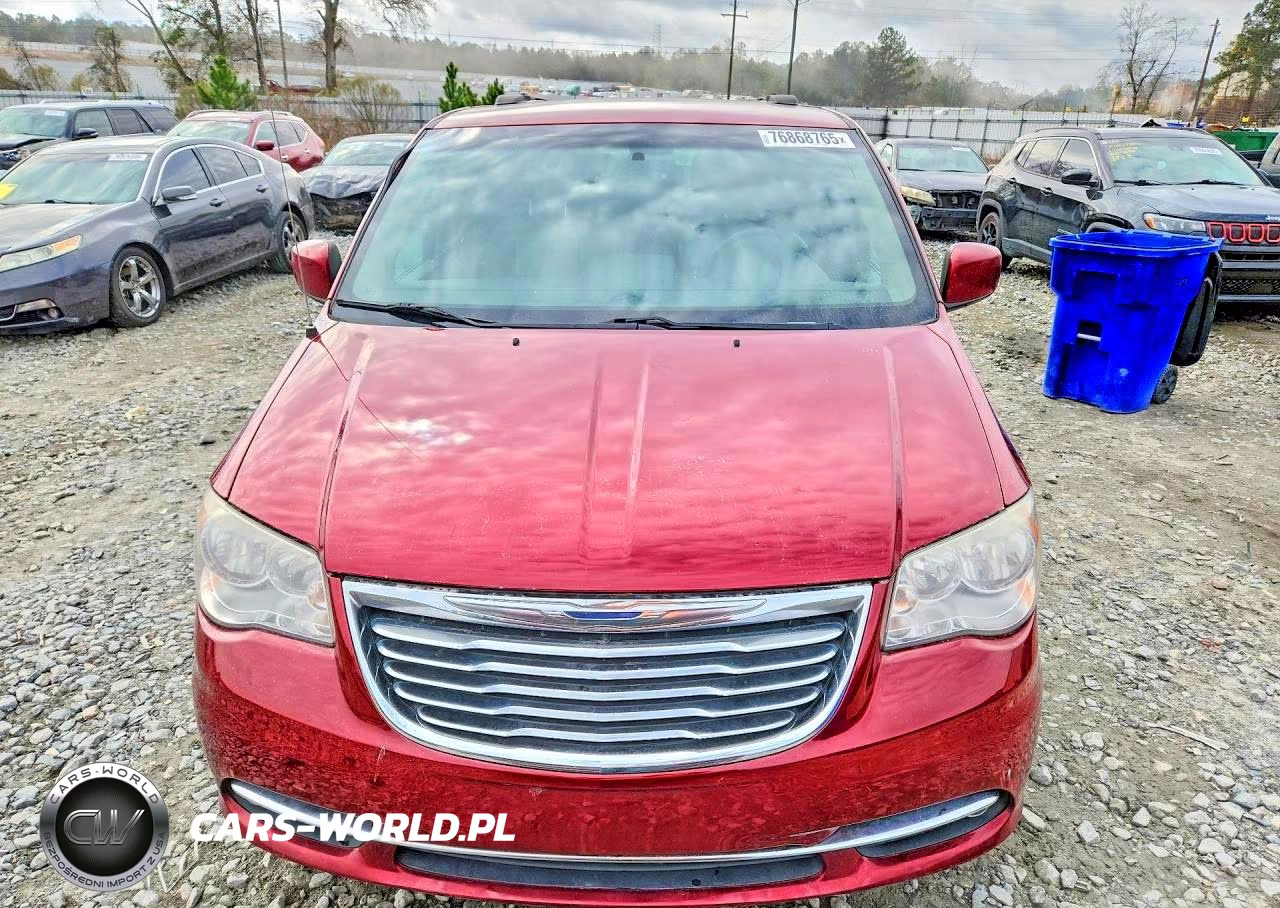 2014 Chrysler Town & Country Touring VIN:2C4RC1BG1ER165552 - 5