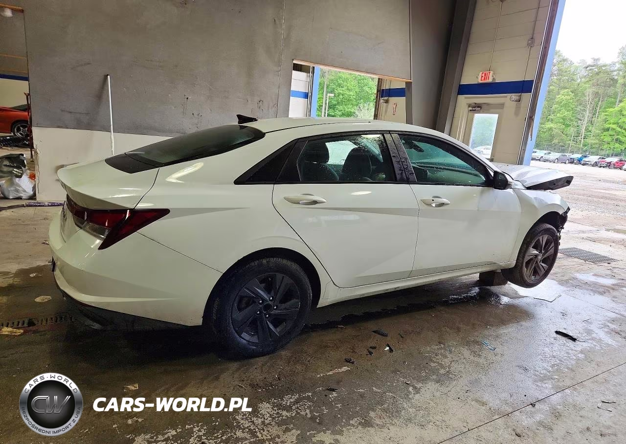 2021 Hyundai Elantra Sel VIN:5NPLM4AG8MH012202 - 3