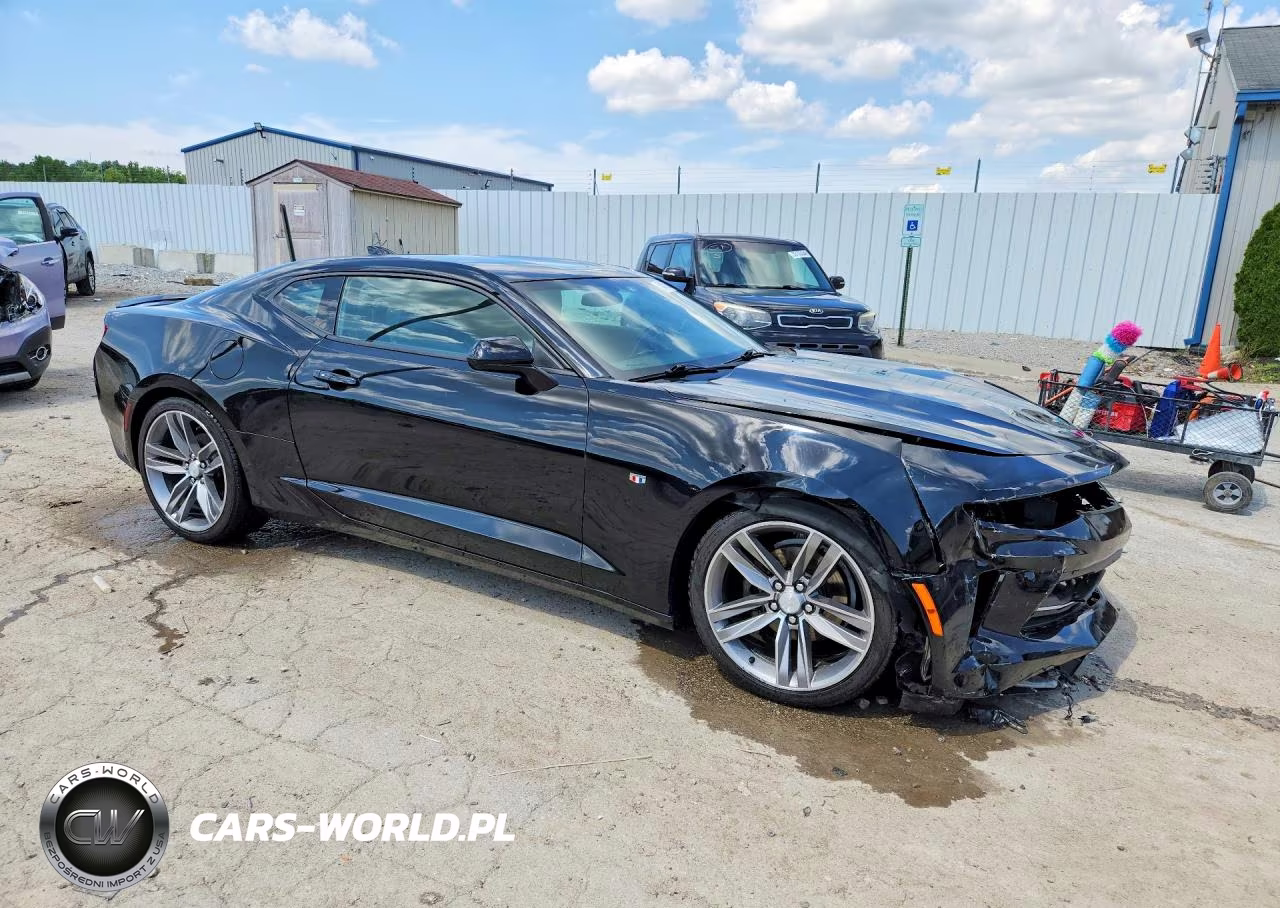 2017 Chevrolet Camaro Lt VIN:1G1FD1RS6H0156573 - 4